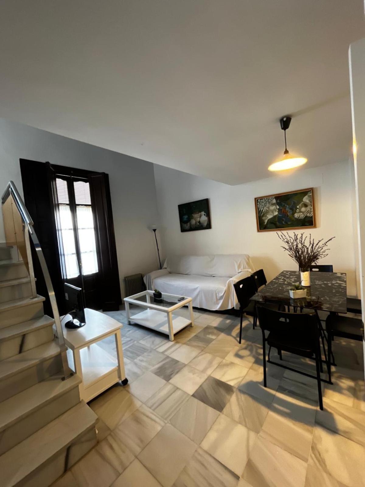 Apartamentos Larga 70 El Puerto de Santa María Buitenkant foto