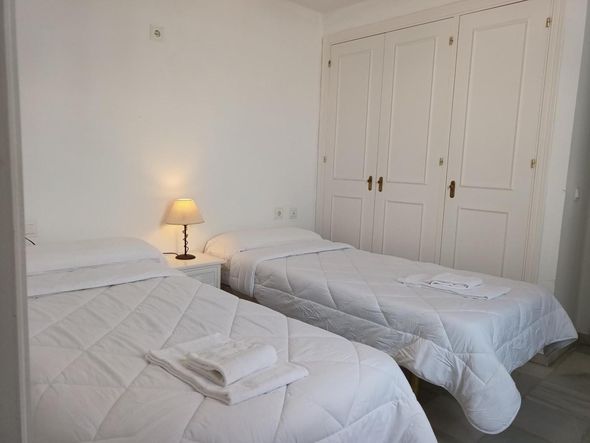 Apartamentos Larga 70 El Puerto de Santa María Buitenkant foto
